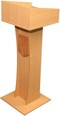 Трибуна с узкой основой с гербом